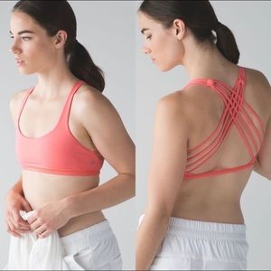 Lululemon Free to Be Bra